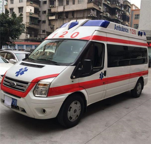 云溪信赖我们的救护车出租,让转院不再艰难